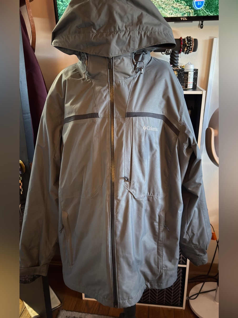 Columbia Men's Gray Waterproof Omni-Tech Waterproof Jacket